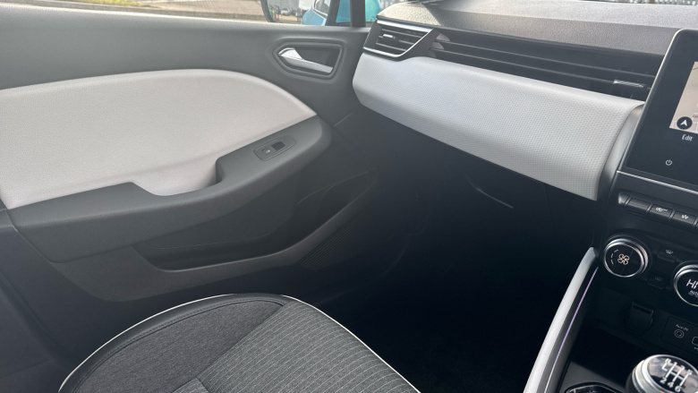 Renault Clio 1.0 TCe 90 S Edition 5dr Petrol Hatchback